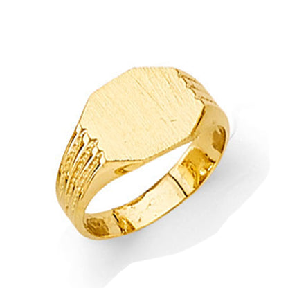 Textured Monogram Signet Ring in Solid Gold 